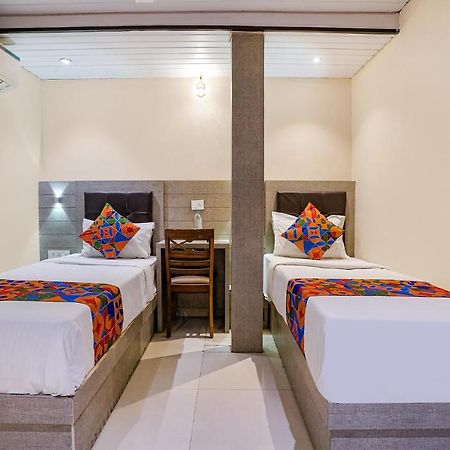 Fabhotel New Prince Palace Bombay Esterno foto