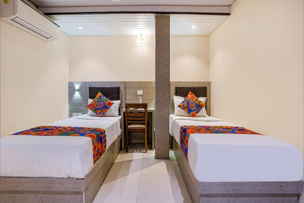 Fabhotel New Prince Palace Bombay Esterno foto